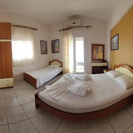 Evi's Seasons Apartment Sarti